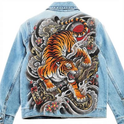 Custom personnalisé "Tigre - Tattoo traditionnel" sur veste en jean