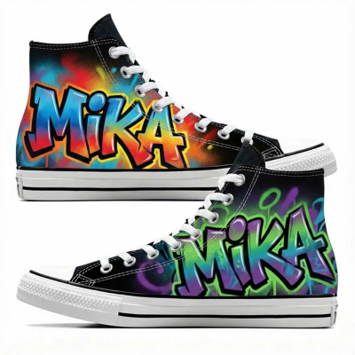 Custom personnalisé "Prénom Graffiti" sur Converse Chuck Tailor All Star - High Top