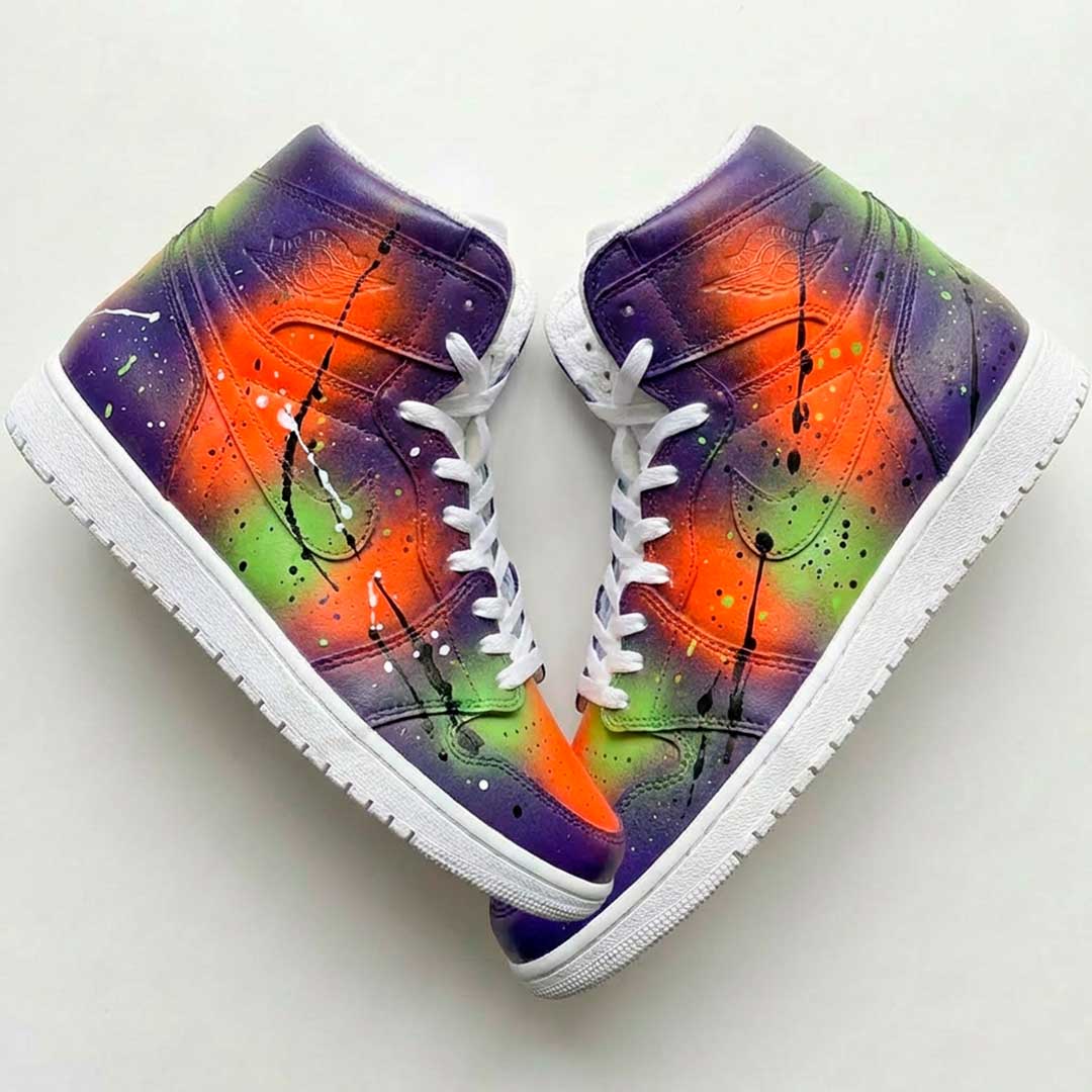 Custom graffiti sur Nike Air Jordan 1 Mid