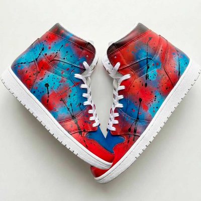 Custom graffiti sur Nike Air Jordan 1 Mid